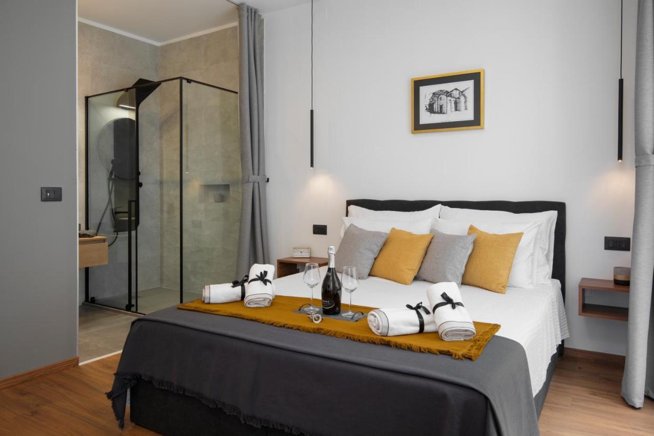 Deluxe Rooms And Apartments Korzo Pula Eksteriør billede